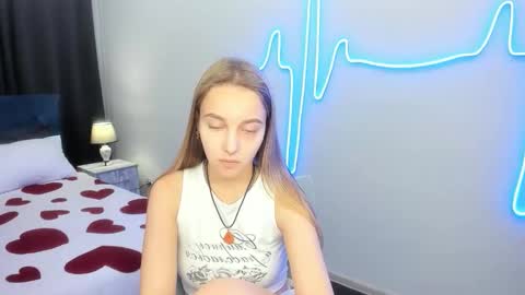 Snapshot of yasminasage chatting on September 2025 12:48:01 PM Yasmina online show from September 2025 12:48:01 PM