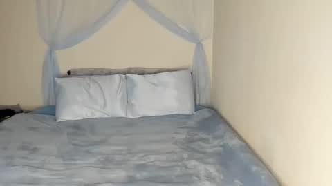 Yasmina online show from February 2026 03:00:02 AM