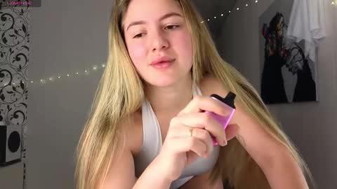 Yasyaa  online show from January 2025 02:15:02 AM