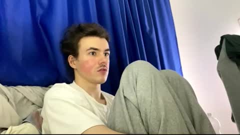 yayay333 online show from March 2026 02:17:01 AM