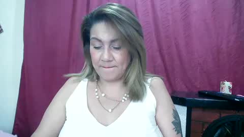 yayita online show from February 2025 02:04:02 PM