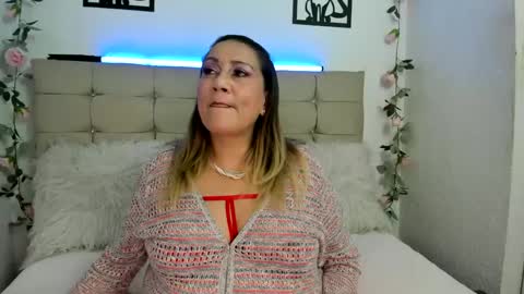 yayita online show from September 2025 01:27:01 PM