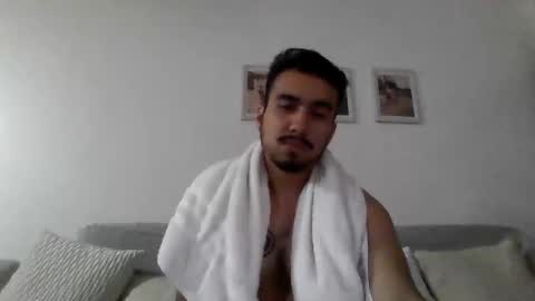 Snapshot of yayo404 chatting on May 2026 11:21:01 PM yayo404 online show from May 2026 11:21:01 PM
