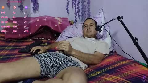 Snapshot of yazfore chatting on September 2025 03:16:01 PM Hazzan online show from September 2025 03:16:01 PM