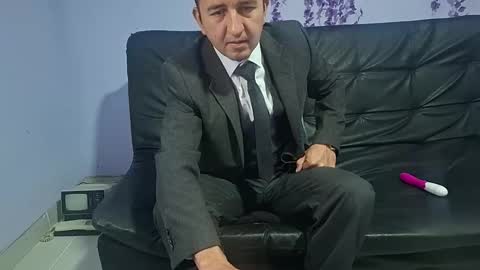 Snapshot of yazfore chatting on November 2025 02:50:02 PM Hazzan online show from November 2025 02:50:02 PM