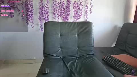 Snapshot of yazfore chatting on February 2026 12:23:02 PM Hazzan online show from February 2026 12:23:02 PM