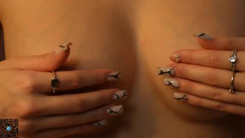 Snapshot of yeepshyy chatting on January 2025 10:05:01 PM Kate online show from January 2025 10:05:01 PM