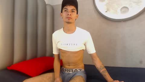 Yeferson online show from May 2026 08:47:01 PM