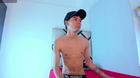 Yeferson online show from May 2026 04:30:02 AM