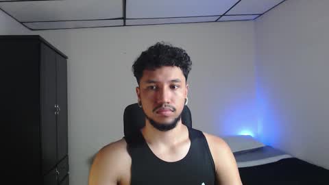 yeff online show from November 2025 01:49:02 AM