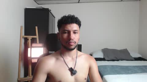 Snapshot of yeff_stone chatting on January 2026 12:59:01 AM yeff online show from January 2026 12:59:01 AM