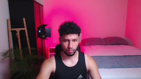 Snapshot of yeff_stone chatting on February 2026 01:13:02 AM yeff online show from February 2026 01:13:02 AM