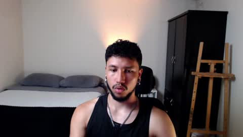Snapshot of yeff_stone chatting on June 2026 12:54:02 AM yeff online show from June 2026 12:54:02 AM