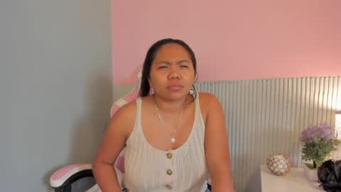 yeika_foxy online show from April 2026 11:10:01 AM