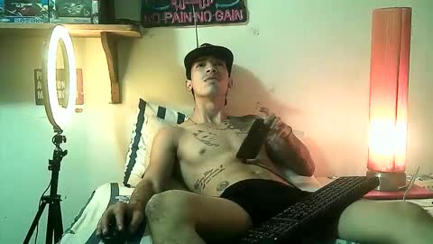 yeisoncastellanos1999 online show from April 2026 05:48:02 PM