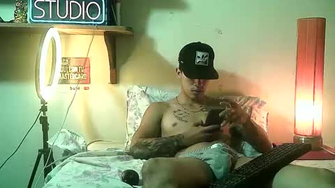Snapshot of yeisoncastellanos1999 chatting on May 2026 05:43:01 PM yeisoncastellanos1999 online show from May 2026 05:43:01 PM