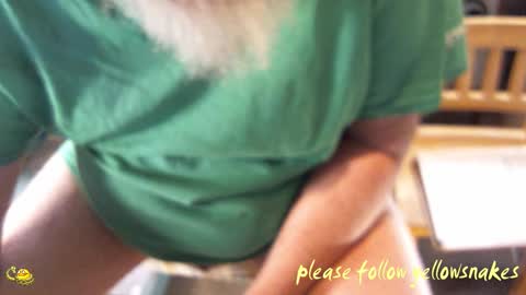 Snapshot of yellowsnakes chatting on March 2026 12:03:02 AM . y e l l o w s n a k e s . online show from March 2026 12:03:02 AM