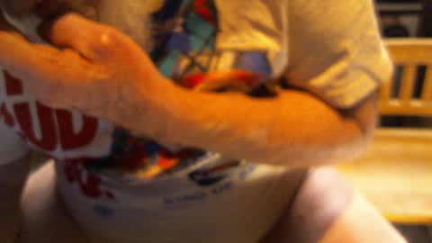 Snapshot of yellowsnakes chatting on April 2026 12:08:02 AM . y e l l o w s n a k e s . online show from April 2026 12:08:02 AM