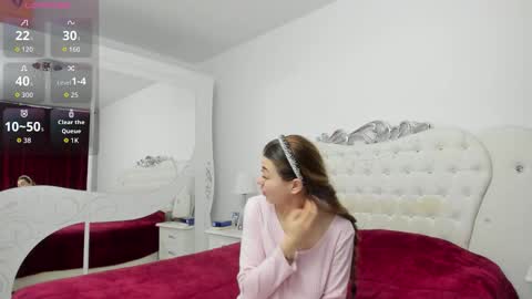 yennefer13 online show from January 2026 09:27:01 PM