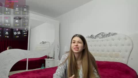 yennefer13 online show from March 2026 09:30:01 PM