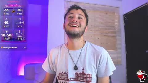 Snapshot of yerito_ chatting on December 2024 08:13:01 PM Yero online show from December 2024 08:13:01 PM