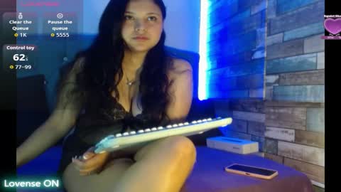 Snapshot of yesamin_stone18 chatting on May 2026 12:01:01 PM yesamin_stone18 online show from May 2026 12:01:01 PM