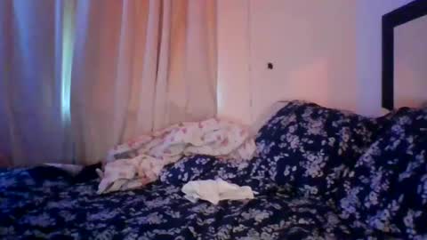 yesinchris7 online show from July 2026 01:30:02 PM