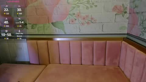 Snapshot of yess__daddy chatting on February 2025 10:18:02 AM yess__daddy online show from February 2025 10:18:02 AM