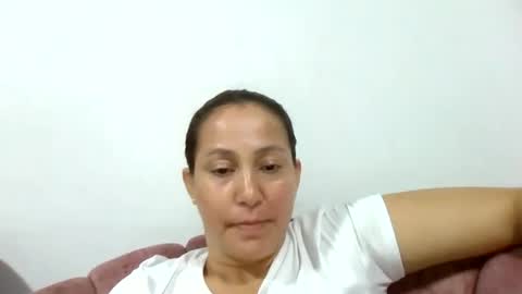 Snapshot of yessica_08 chatting on June 2026 04:58:02 AM yessica and andres online show from June 2026 04:58:02 AM