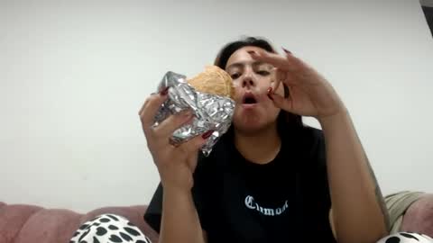 Snapshot of yessica_08 chatting on July 2026 02:39:01 AM yessica and andres online show from July 2026 02:39:01 AM