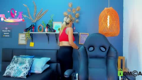 yessika_parker online show from April 2026 09:18:01 AM