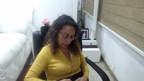 jessy online show from October 2025 04:11:01 AM