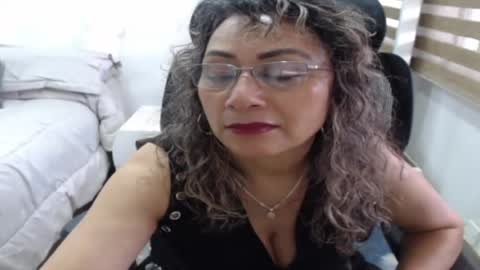 Snapshot of yessilatin chatting on June 2026 09:28:02 PM jessy online show from June 2026 09:28:02 PM