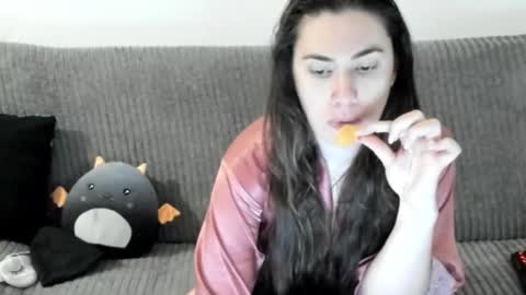 Kira online show from March 2026 04:55:01 PM