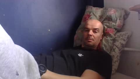 Snapshot of yewloo chatting on November 2025 08:25:01 AM yewloo online show from November 2025 08:25:01 AM