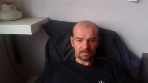 Snapshot of yewloo chatting on December 2025 10:01:01 AM yewloo online show from December 2025 10:01:01 AM