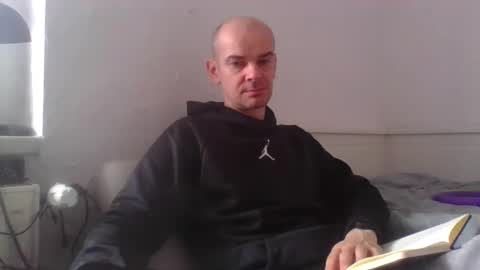 Snapshot of yewloo chatting on March 2026 09:11:02 AM yewloo online show from March 2026 09:11:02 AM