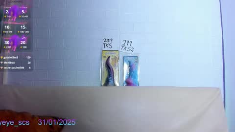 Luna online show from January 2025 03:22:02 PM