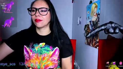 Luna online show from February 2025 12:11:01 PM