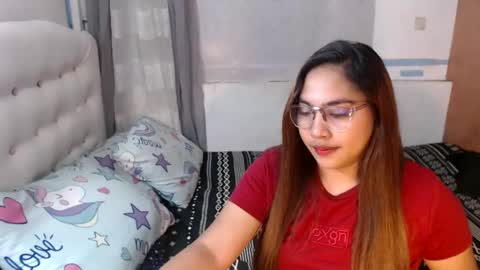 Snapshot of yhang_slut chatting on December 2024 08:33:02 AM yhang_slut online show from December 2024 08:33:02 AM