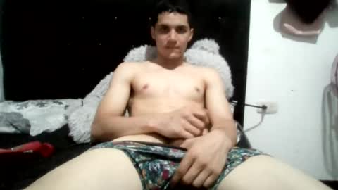 yhoangaga2025 online show from June 2026 03:33:01 AM