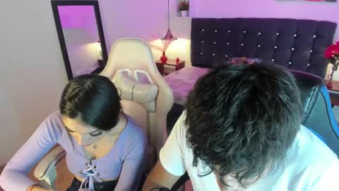 Snapshot of yiing_and_yang chatting on October 2025 06:06:02 PM Yiing and yang online show from October 2025 06:06:02 PM