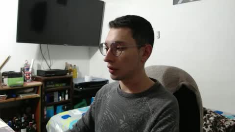 Snapshot of yinmao08 chatting on February 2026 01:57:02 AM yinmao08 online show from February 2026 01:57:02 AM