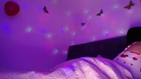 Yiny online show from February 2025 11:59:02 AM