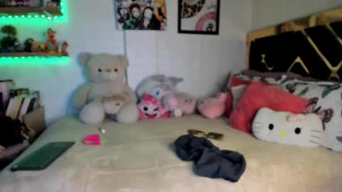 lucy online show from September 2025 06:19:02 AM