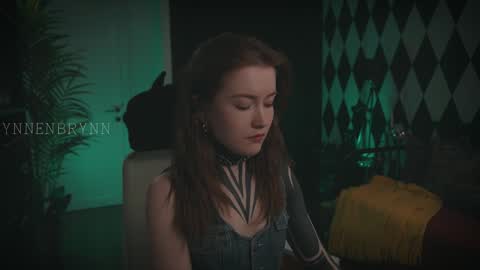 ynnenbrynn online show from January 2025 11:23:02 AM