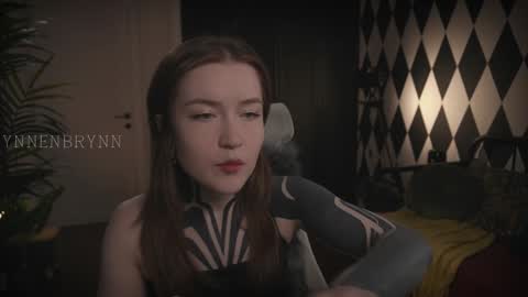 ynnenbrynn online show from January 2025 06:56:02 AM