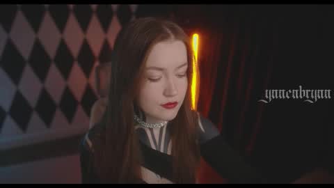 ynnenbrynn online show from December 2025 07:16:02 AM