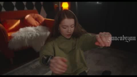 ynnenbrynn online show from February 2026 06:14:02 AM