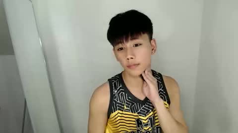 Snapshot of ynotyu chatting on May 2026 04:25:02 PM ynotyu online show from May 2026 04:25:02 PM